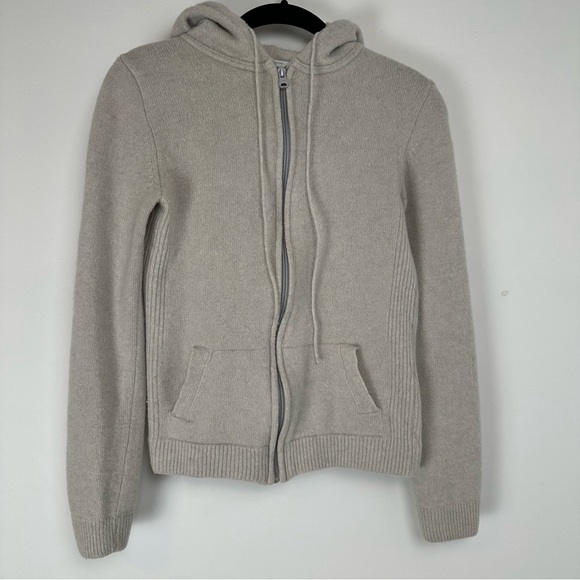 Guideboat Company Women’s Zip Up Sweater Size XS Gray Wool Hoodie Hiking Layer - Picture 1 of 9